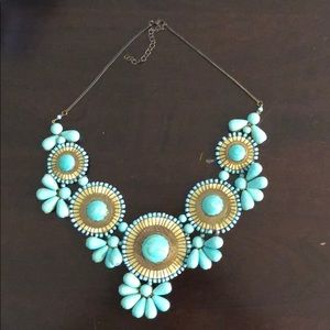 Statement necklace